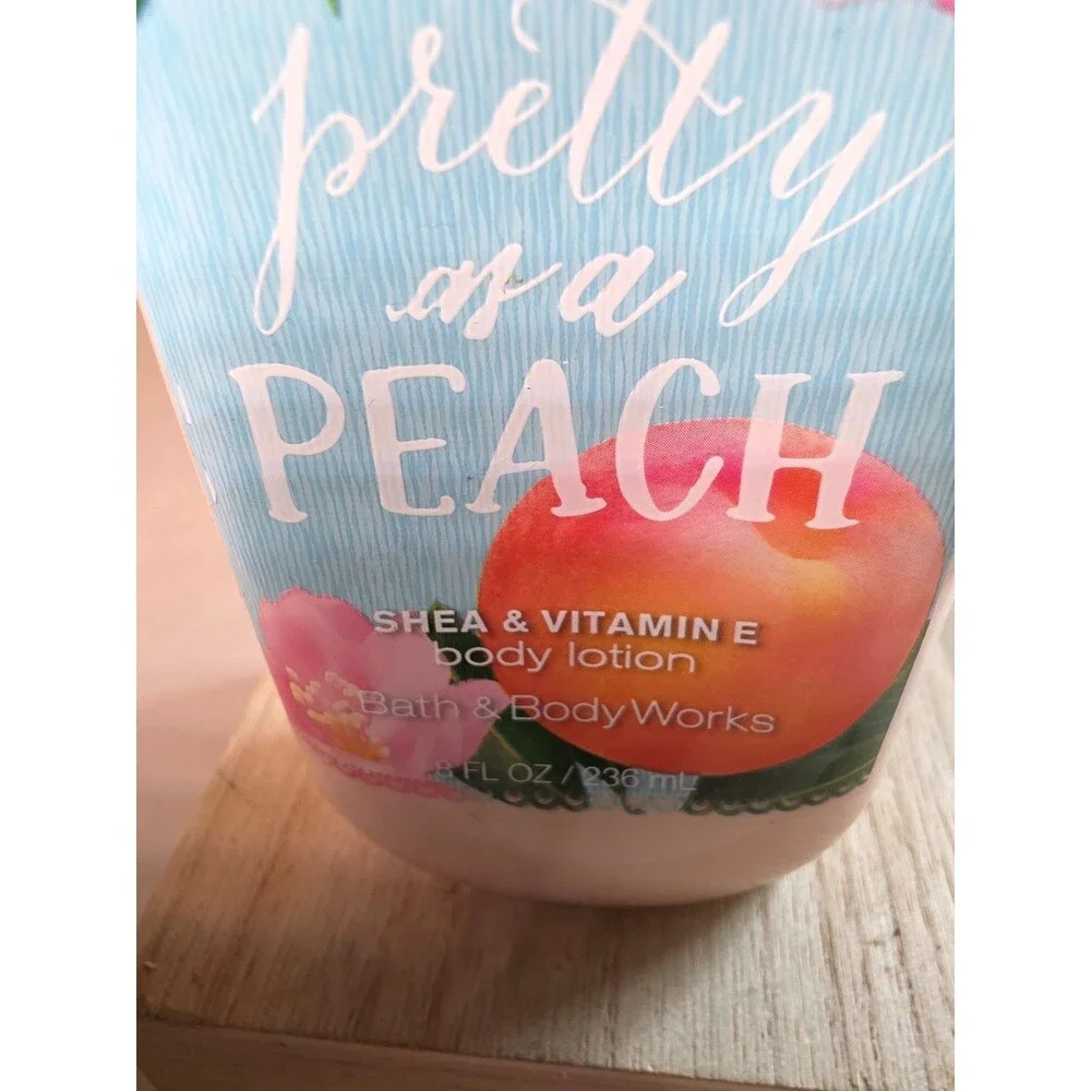 New Bath & Body Works Pretty as A Peach Shea Vitamin E Body Lotion 8oz